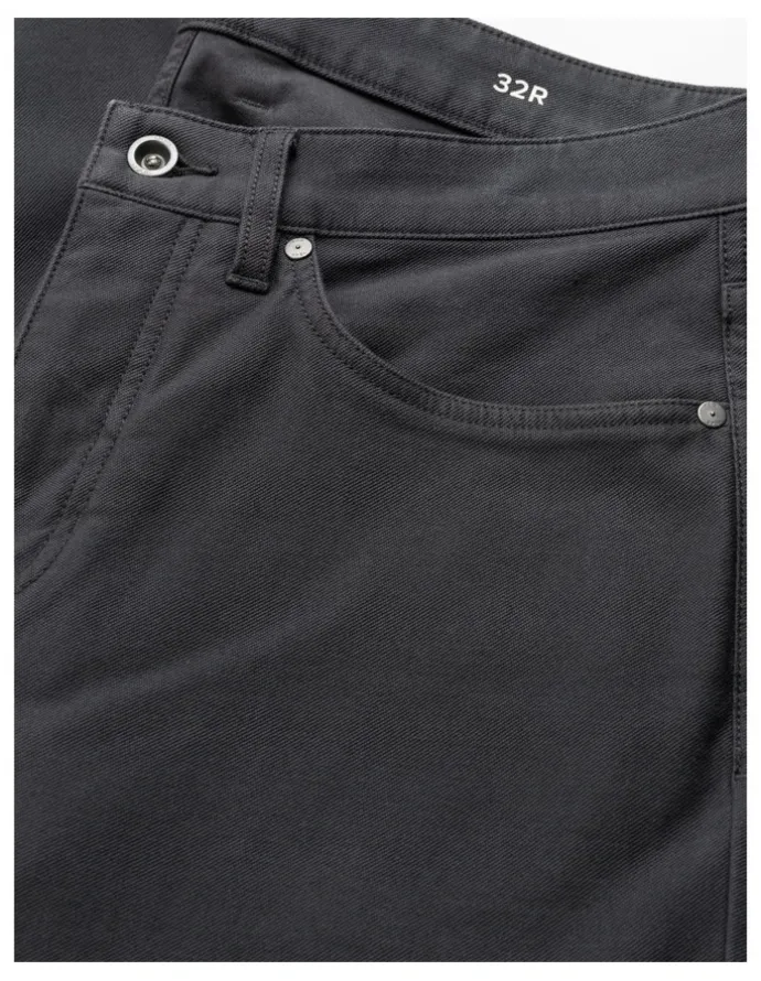 Rodd & Gunn Motion 2 Straight Jeans Shorts in Leg Coal
