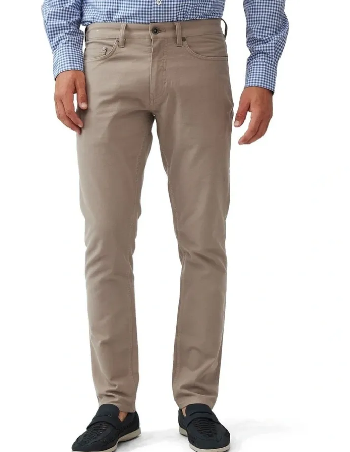 Rodd & Gunn Motion 2 Straight Jean Long Leg in Sable
