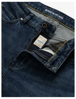 Rodd & Gunn Sutton Straight Fit Italian Regular Leg Denim Jeans in Dark Blue