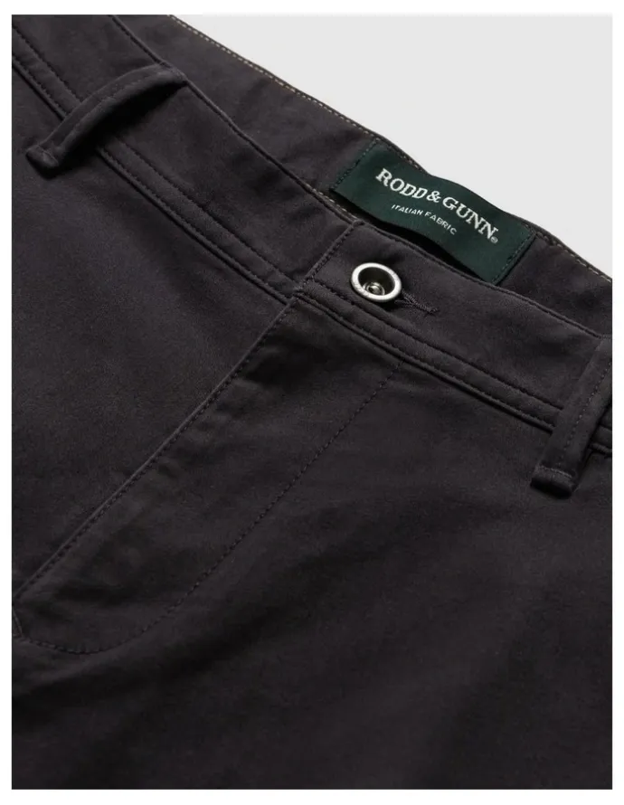 Rodd & Gunn Thomas Road 2.0 Chino Pant Regular Leg in Granite