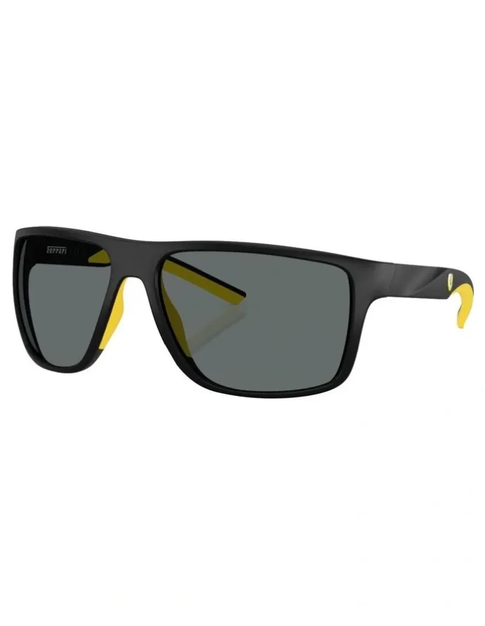 Scuderia Ferrari Injected Polarised Sunglasses in Black