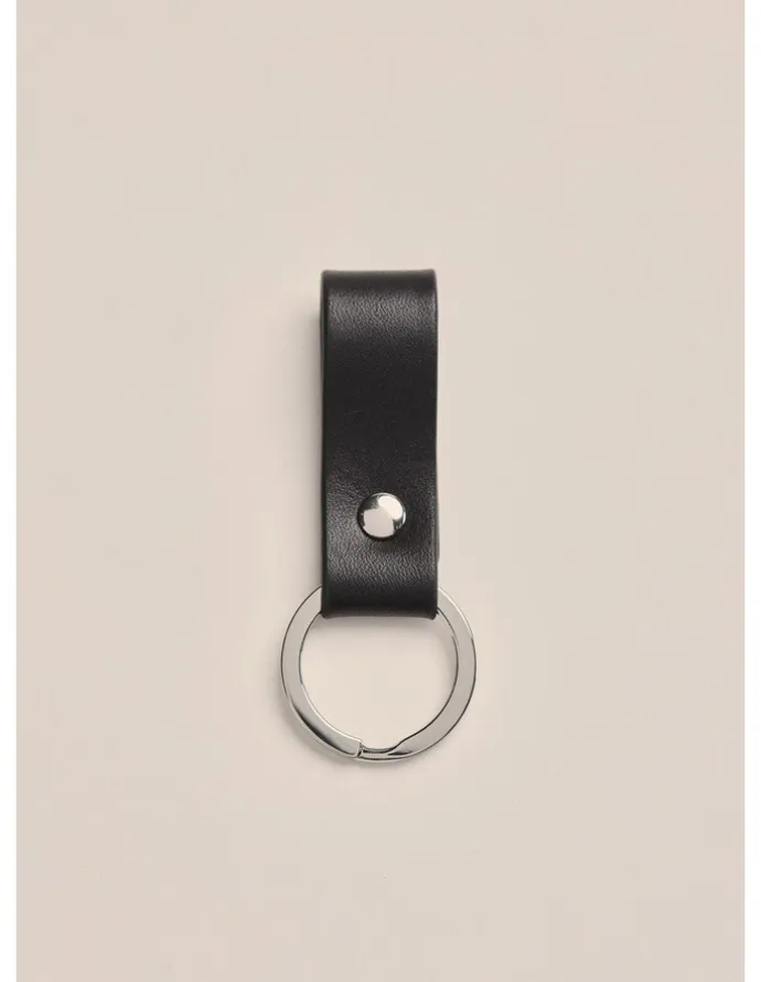 S.Kidman Gunnee K0030CHE Key Fob in Chestnut