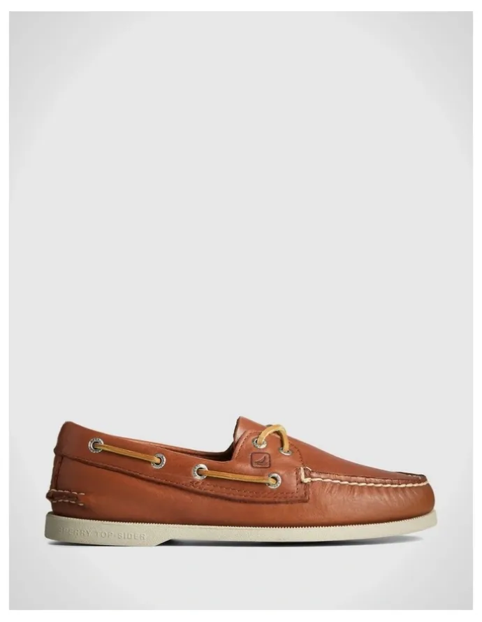 Sperry Boat Shoe in Tan