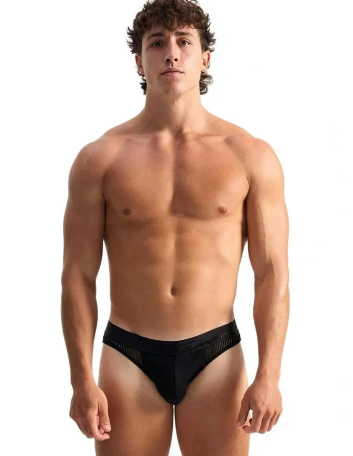 TEAMM8 Casanova Brief in Noir