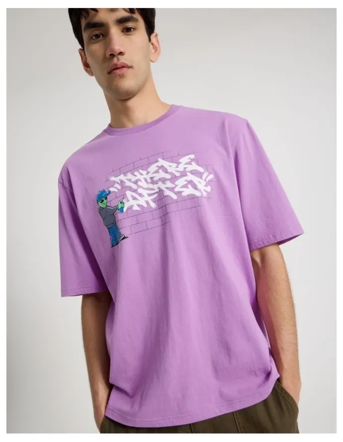 There After Graffiti Print Short Sleeve Tee in Purple