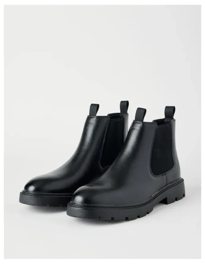 There After Theo Chunky Chelsea Boot in Black