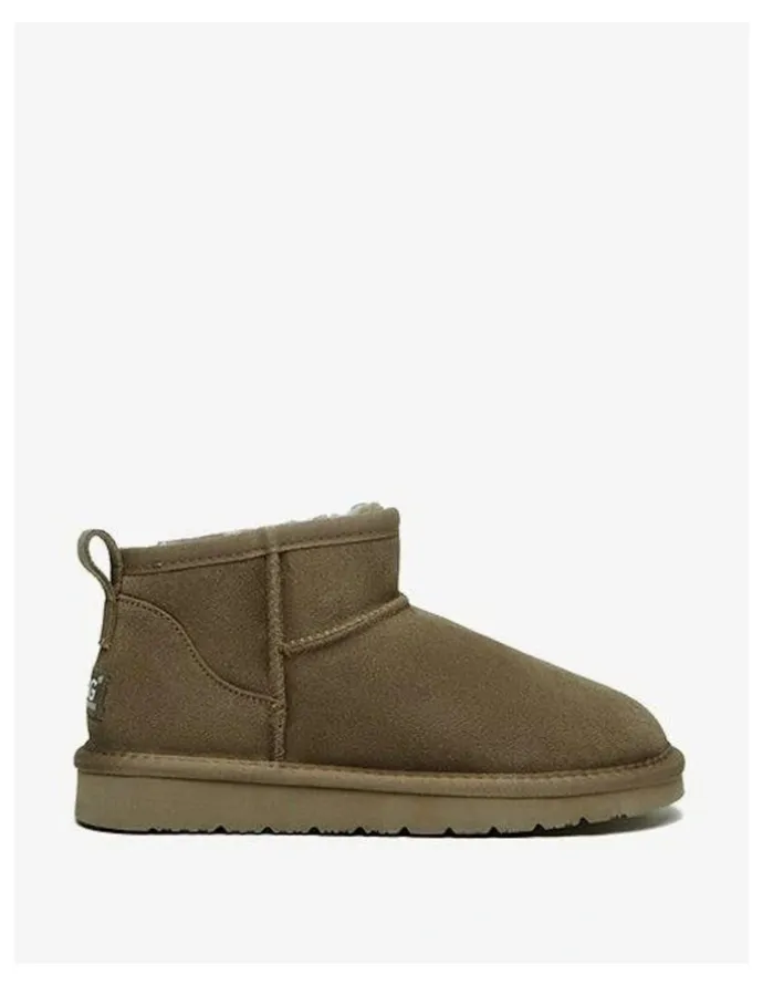 UGG Australian Shepherd Julia Cow Suede Boots in Green