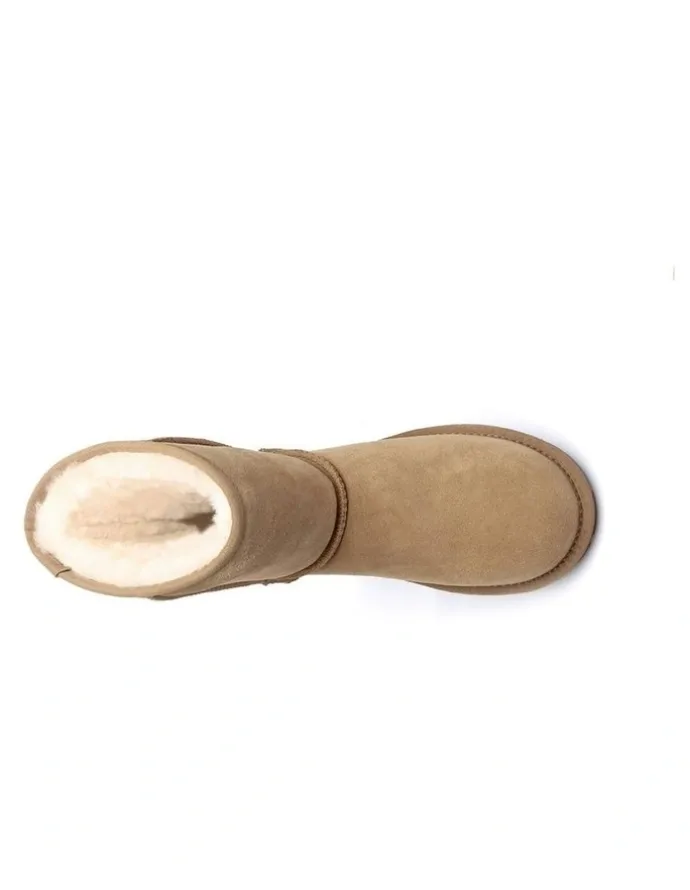 UGG Australian Shepherd Short Classic Boots in Chestnut M