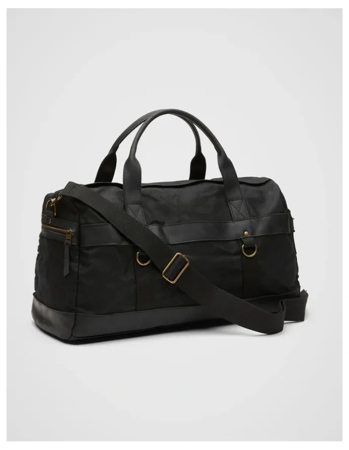 Unison Leo Weekender Bag in Black