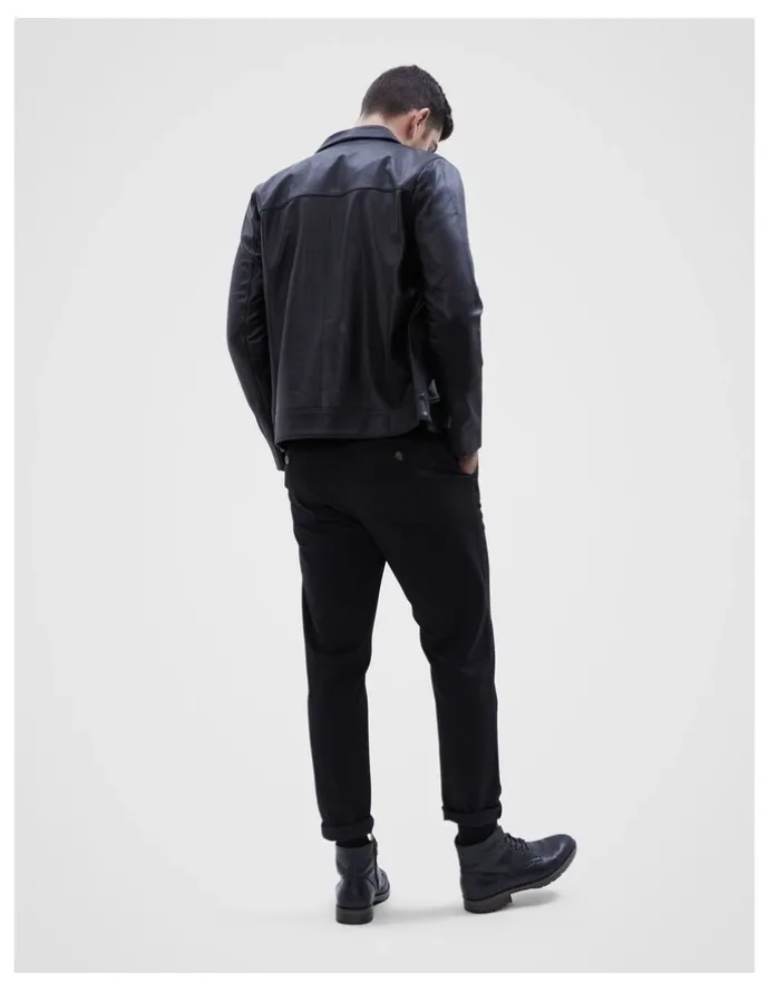 Unison Regular Chino Pant in Black