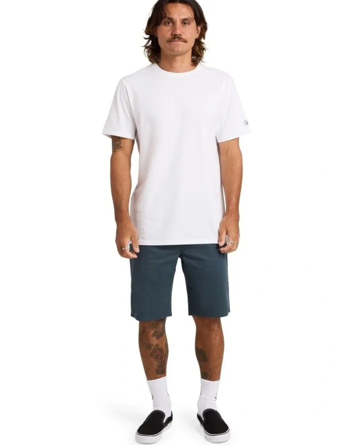 Volcom Solver Lite 5 Pocket Shorts 19 Inch in Black
