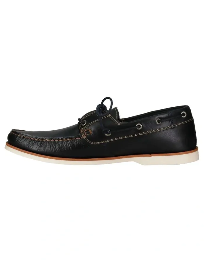 Wild Rhino Byron Leather Boat Shoe in Navy