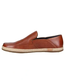 Wild Rhino Catch Slip On in Tan