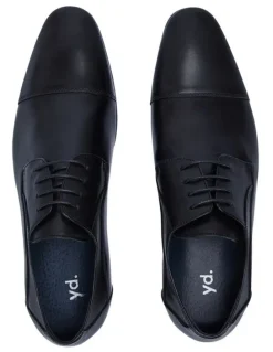 yd. Garbo Dress Shoes in Black
