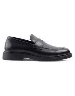 yd. Nolan Penny Leather Loafer in Black