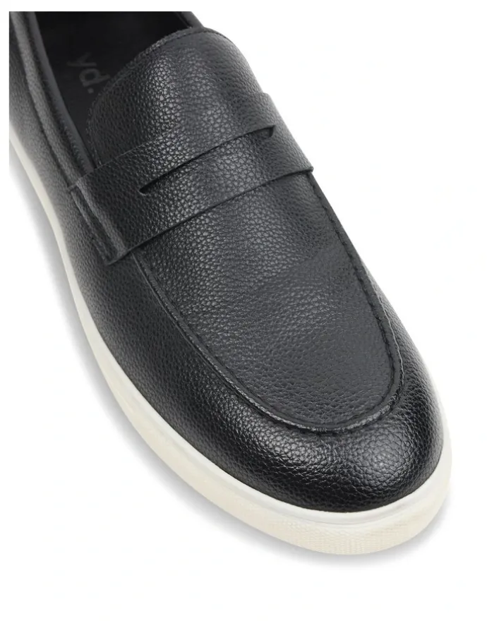 yd. Ryder Slip On Shoe in Black