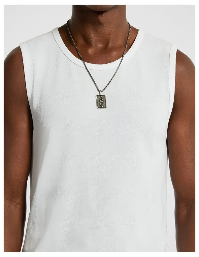 yd. Atwood Singlet in White
