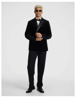 yd. Benedict Double Breasted Velvet Blazer in Black