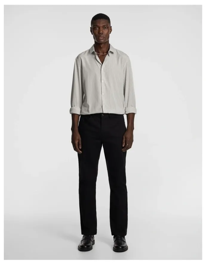 yd. Bronson Straight Chino in Black