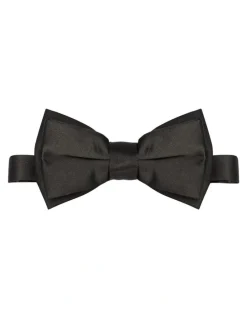 yd. College Bow Tie