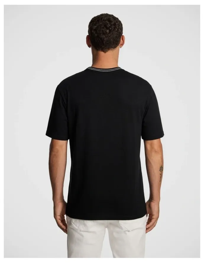 yd. Elio Relaxed Tee in Black