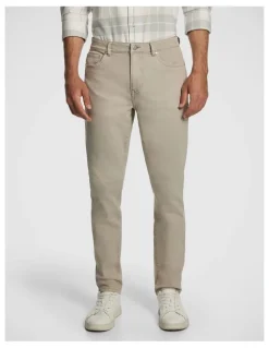 yd. Flint Slim Jean in Stone