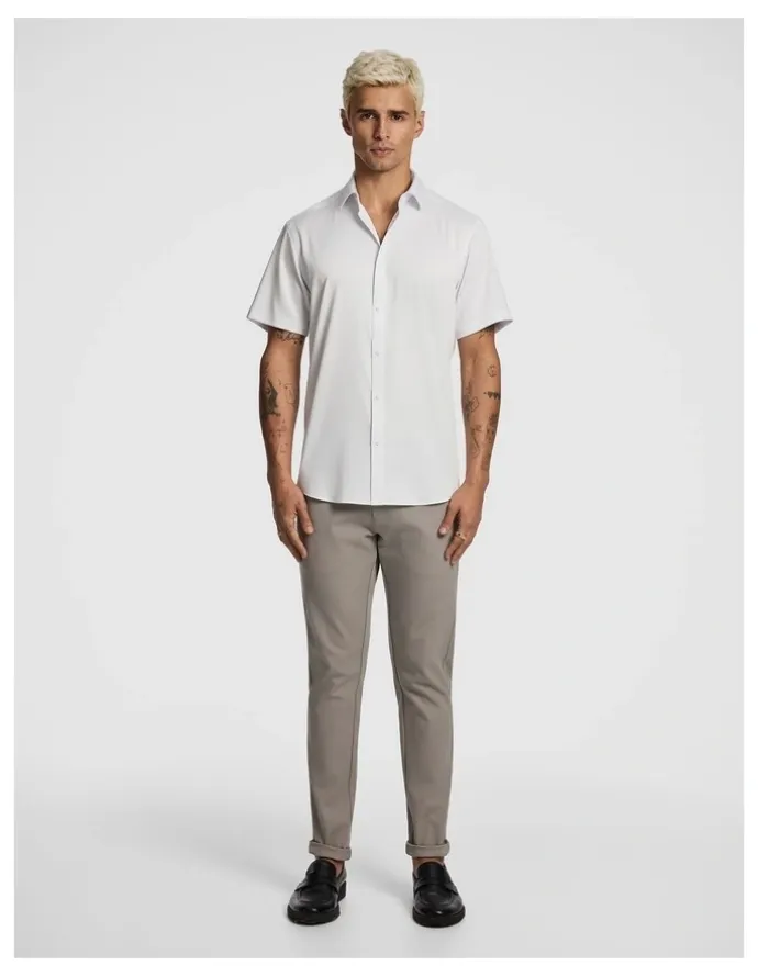 yd. Heathcliff Bamboo Shirt in White
