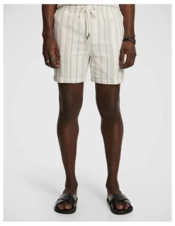 yd. Island Stripe Short in Natural