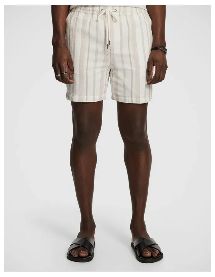yd. Island Stripe Short in Natural