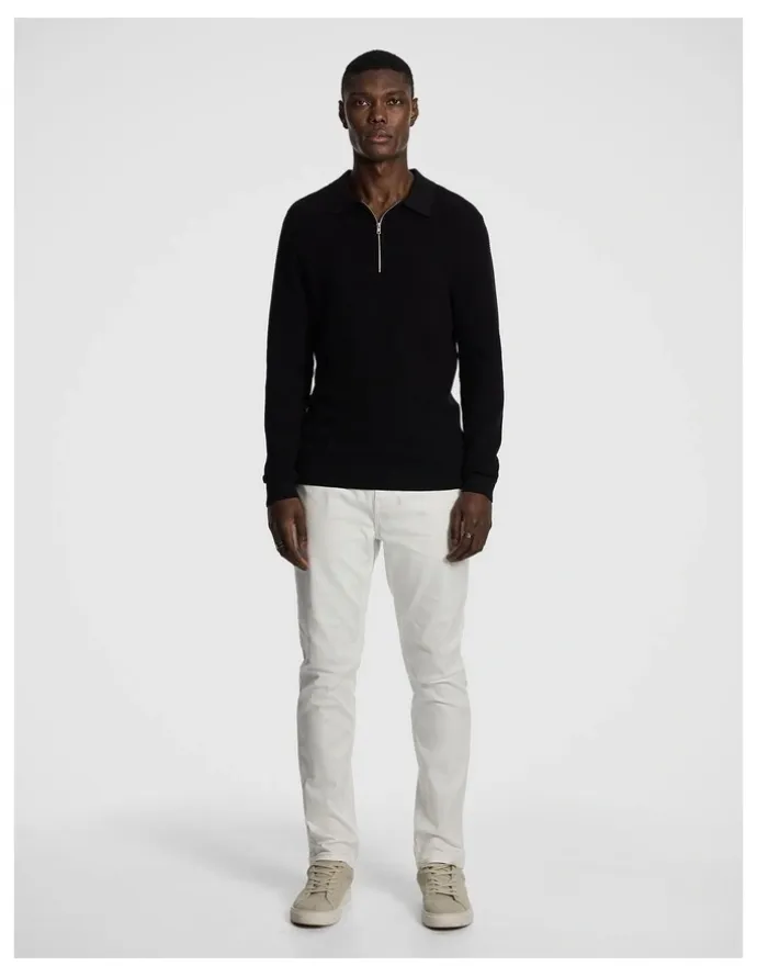 yd. Jack Straight Jean in White