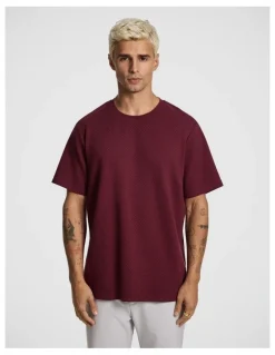 yd. Lynx Textured Tee in Burgundy