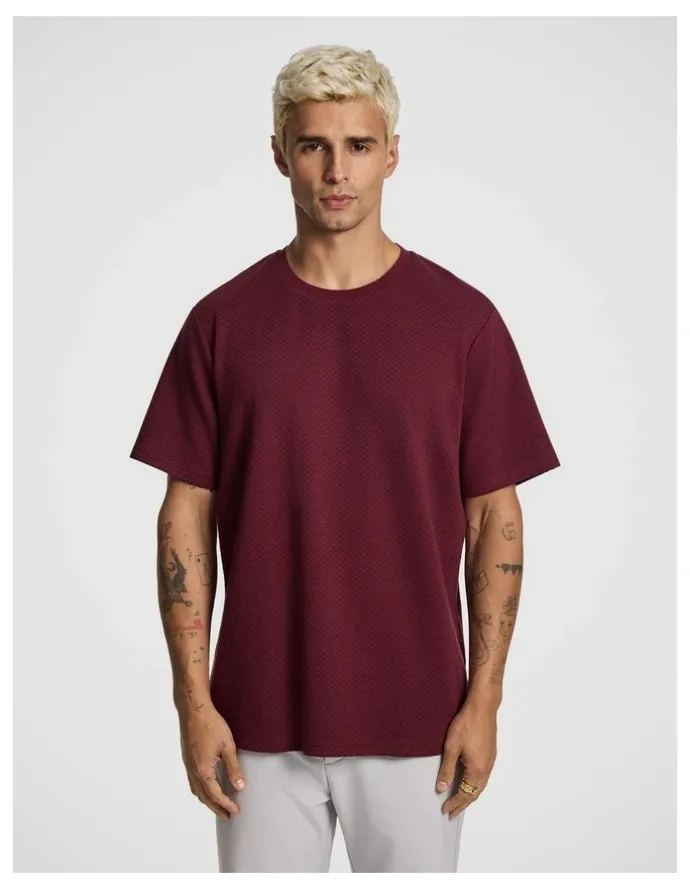 yd. Lynx Textured Tee in Burgundy