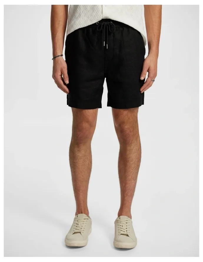 yd. Manta Linen Short in Black