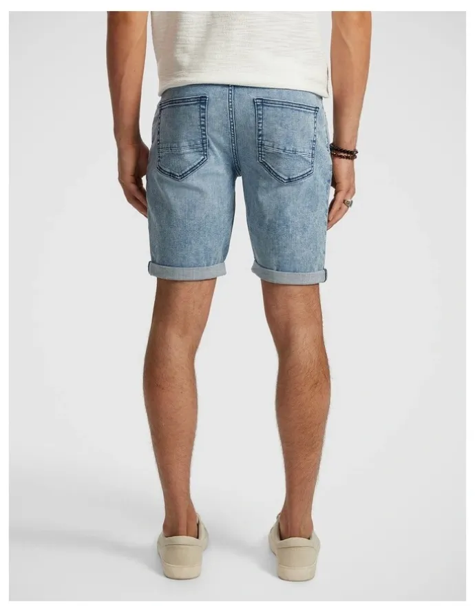 yd. Maxwell Denim Short in Light Blue
