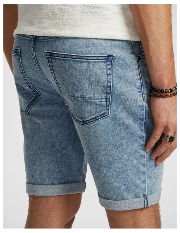 yd. Maxwell Denim Short in Light Blue
