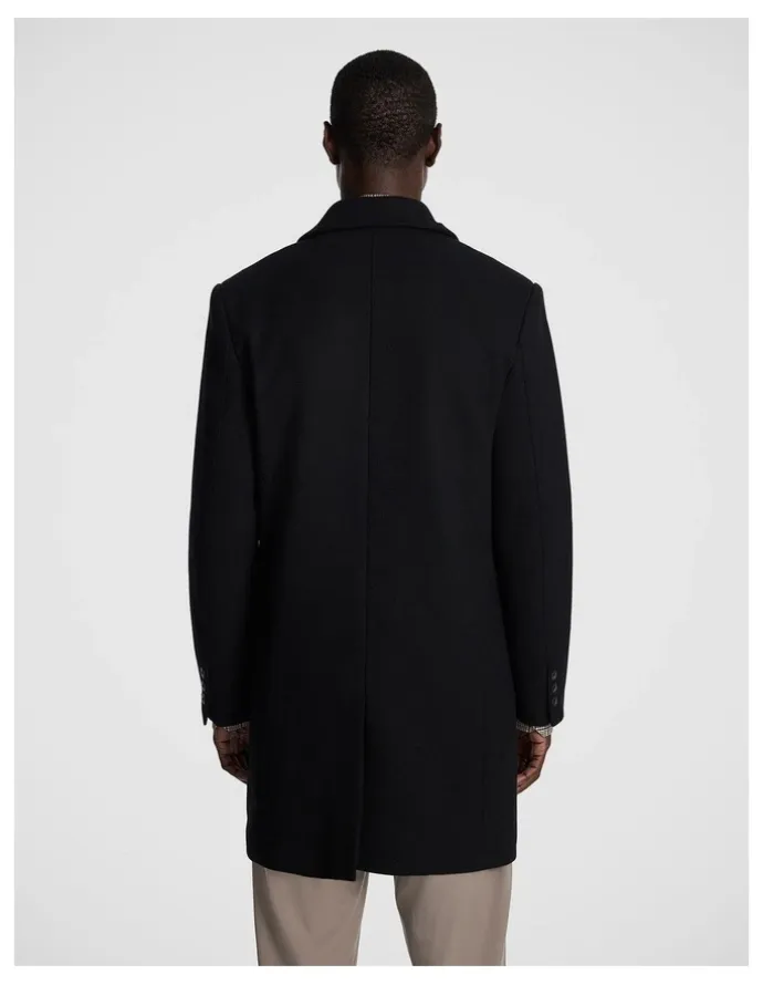 yd. Montana Db Coat in Black