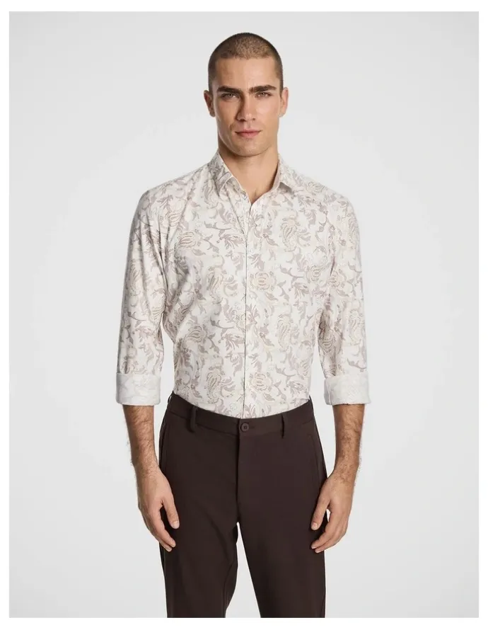 yd. Valencia Slim Paisley Shirt in Chocolate