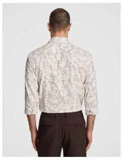 yd. Valencia Slim Paisley Shirt in Chocolate