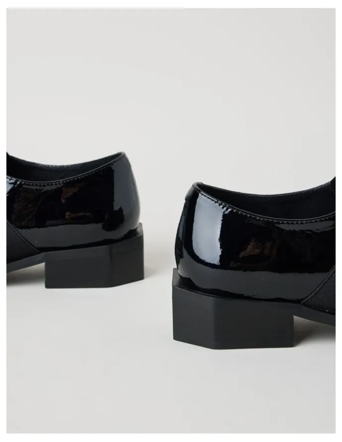 Zazou Aaron Flat Shoes in Black